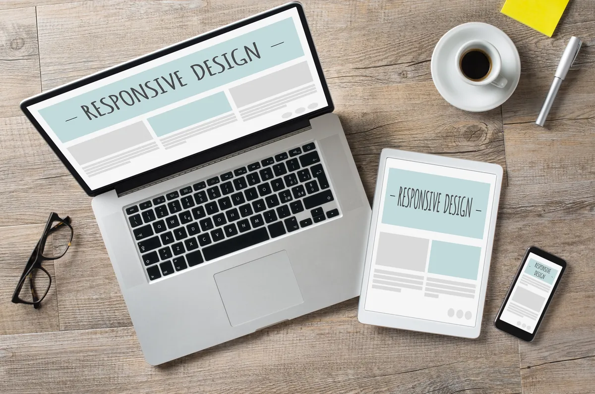 Website WordPress hiển thị responsive trên máy tính bảng và điện thoại
