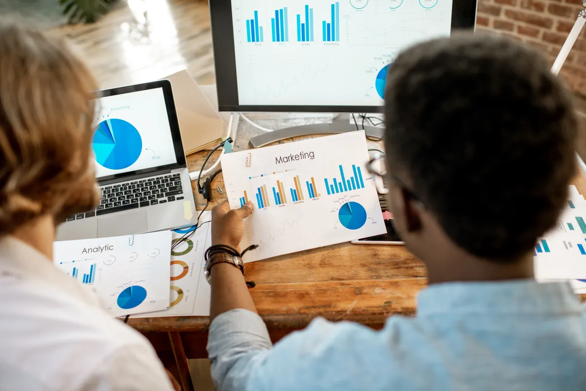 Phân tích biểu đồ marketing trước khi triển khai SEO tại Hà Nội